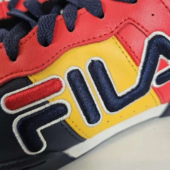 FILA ORIGINAL FITNESS RETRO MEN SHOE SZ 9 LIKE NEW! RED, YELLOW, NAVY - Picture 13 of 13